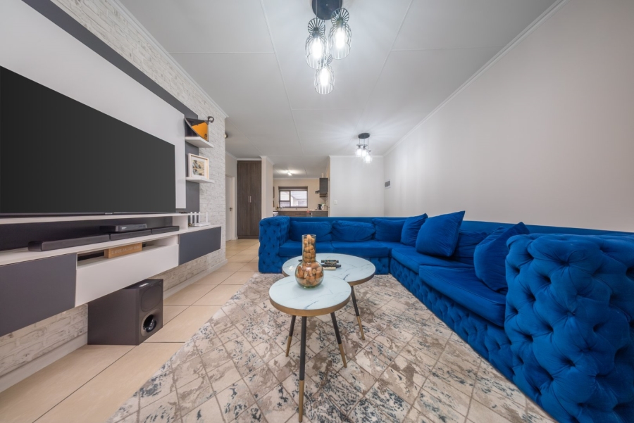 2 Bedroom Property for Sale in Greenstone Hill Gauteng