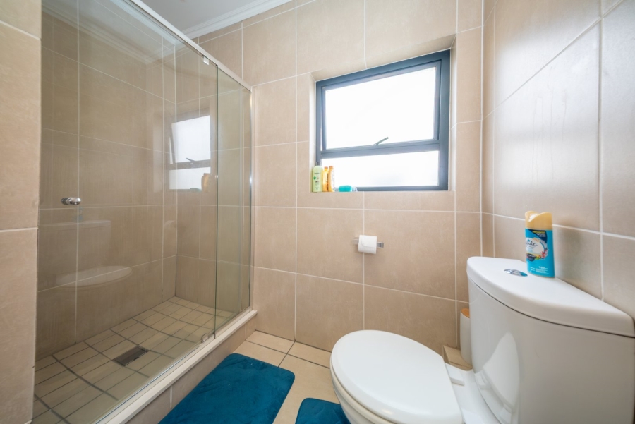 2 Bedroom Property for Sale in Greenstone Hill Gauteng