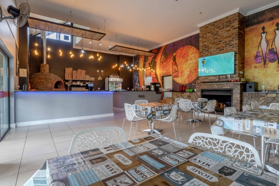 2 Bedroom Property for Sale in Greenstone Hill Gauteng