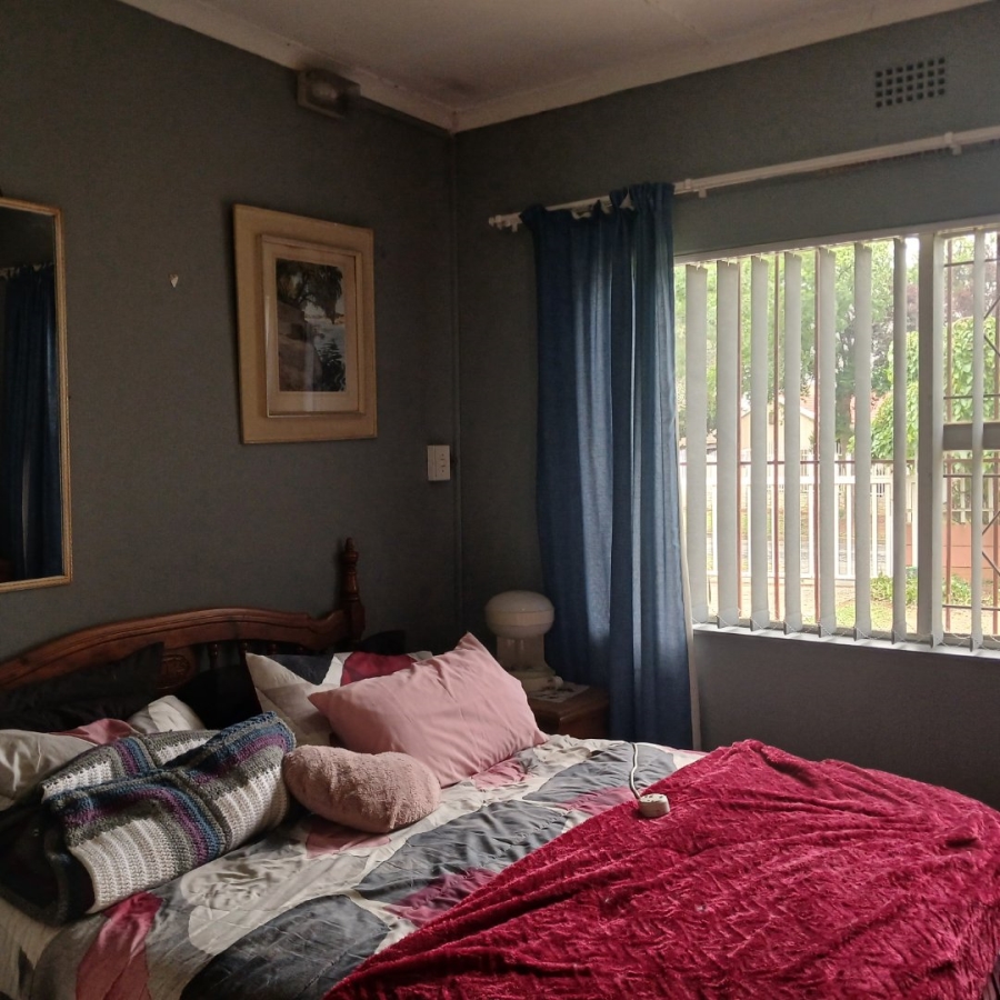 5 Bedroom Property for Sale in Elspark Gauteng
