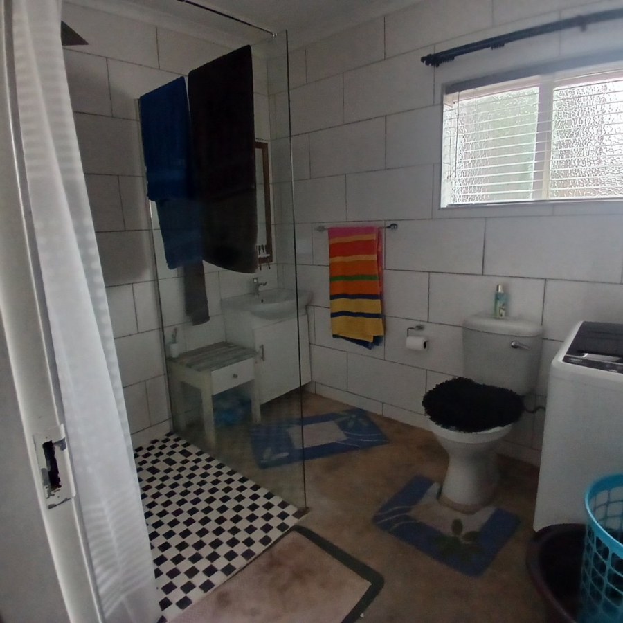 5 Bedroom Property for Sale in Elspark Gauteng