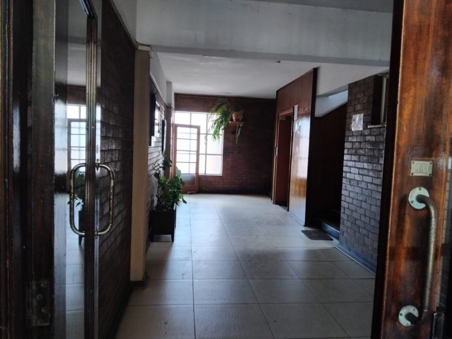 1 Bedroom Property for Sale in Springs Central Gauteng