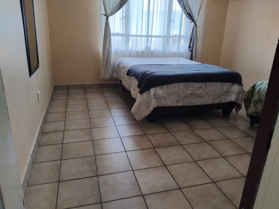 1 Bedroom Property for Sale in Springs Central Gauteng