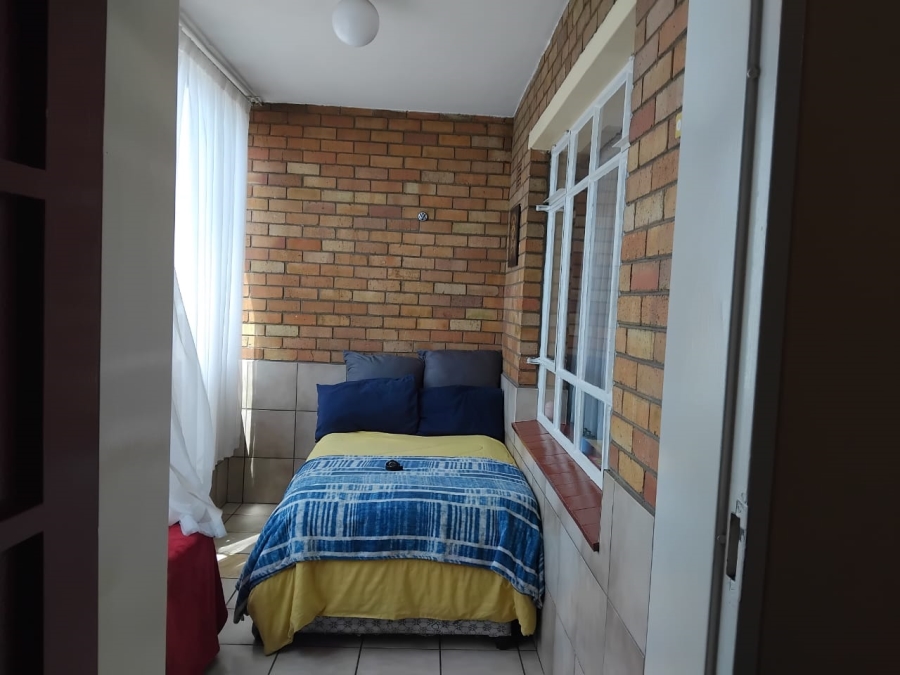 1 Bedroom Property for Sale in Springs Central Gauteng