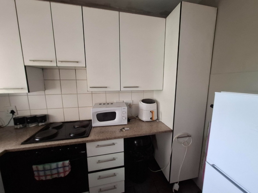 2 Bedroom Property for Sale in Hillcrest Gauteng