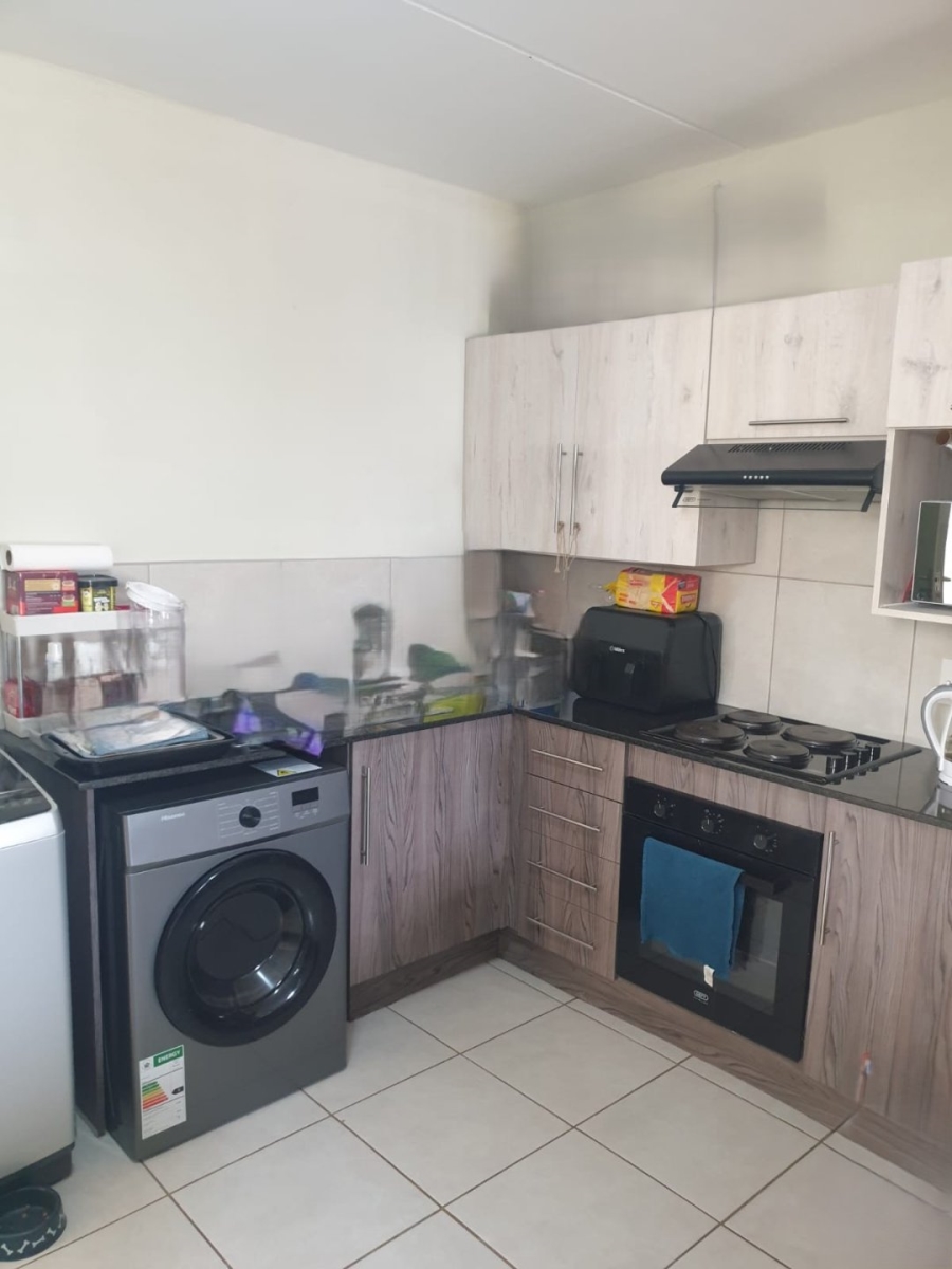 2 Bedroom Property for Sale in Norton Park Gauteng