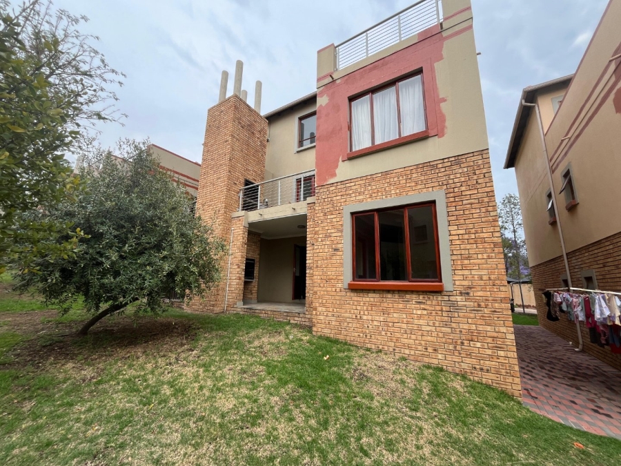 To Let 2 Bedroom Property for Rent in Carlswald Gauteng