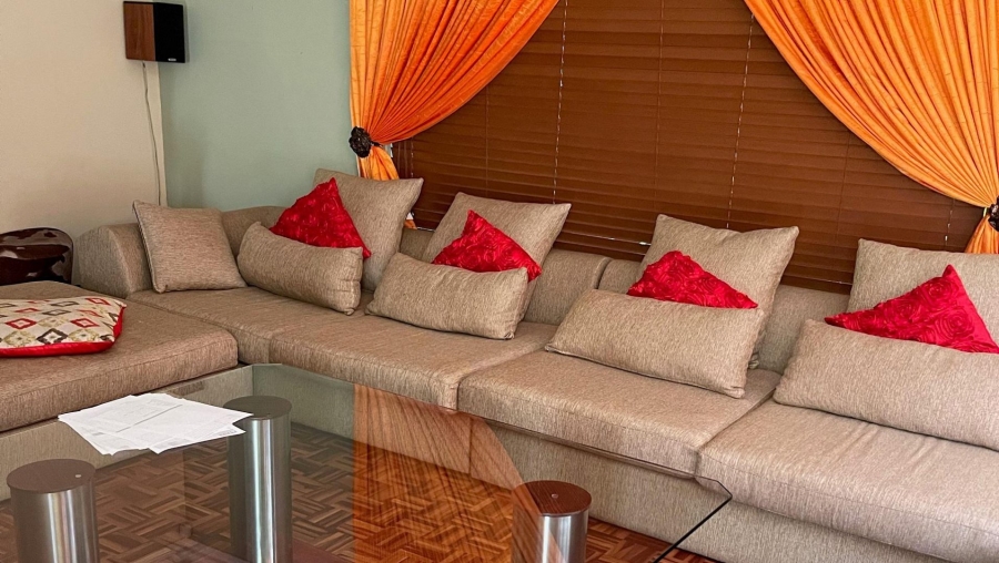 To Let 6 Bedroom Property for Rent in Blue Valley Golf Estate Gauteng