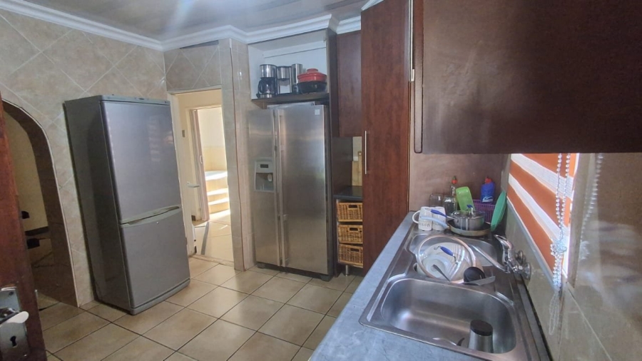 5 Bedroom Property for Sale in Soshanguve M Gauteng