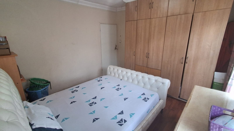 5 Bedroom Property for Sale in Soshanguve M Gauteng