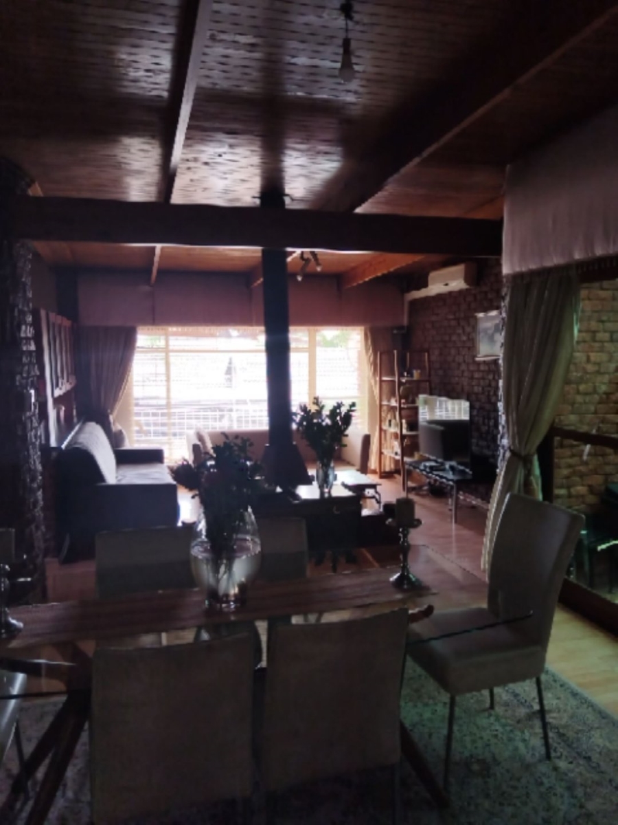 5 Bedroom Property for Sale in Constantia Park Gauteng