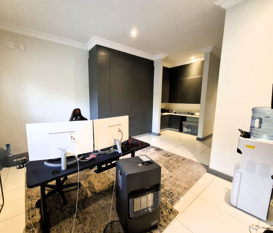To Let 3 Bedroom Property for Rent in Olympus AH Gauteng