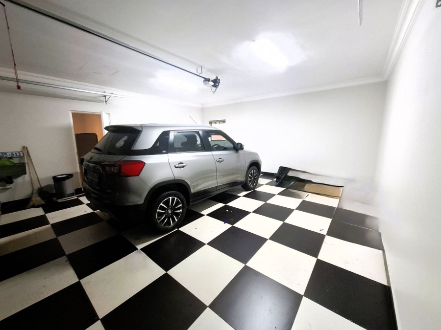 To Let 3 Bedroom Property for Rent in Olympus AH Gauteng