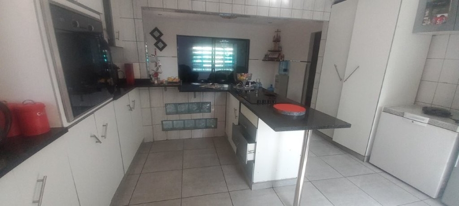 3 Bedroom Property for Sale in Lenasia Ext 2 Gauteng
