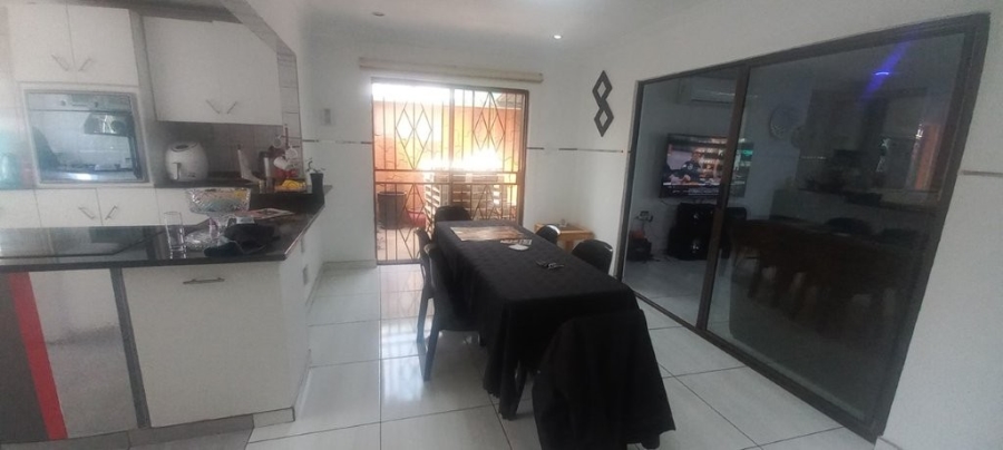 3 Bedroom Property for Sale in Lenasia Ext 2 Gauteng