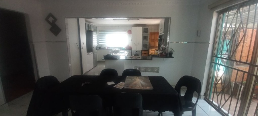 3 Bedroom Property for Sale in Lenasia Ext 2 Gauteng