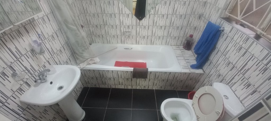 3 Bedroom Property for Sale in Lenasia Ext 2 Gauteng