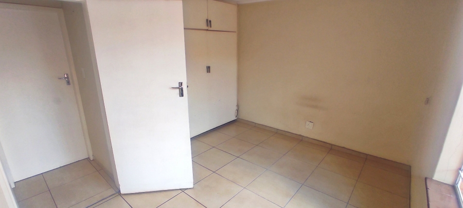2 Bedroom Property for Sale in Vanderbijlpark SW 1 Gauteng