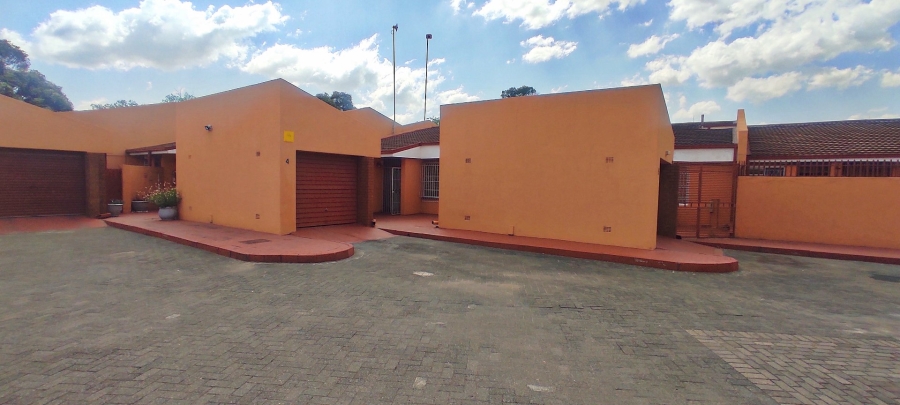 2 Bedroom Property for Sale in Vanderbijlpark SW 1 Gauteng