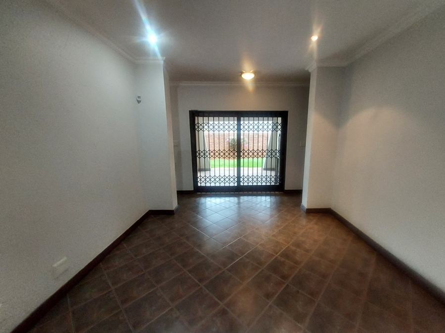 To Let 3 Bedroom Property for Rent in Pierre Van Ryneveld Gauteng