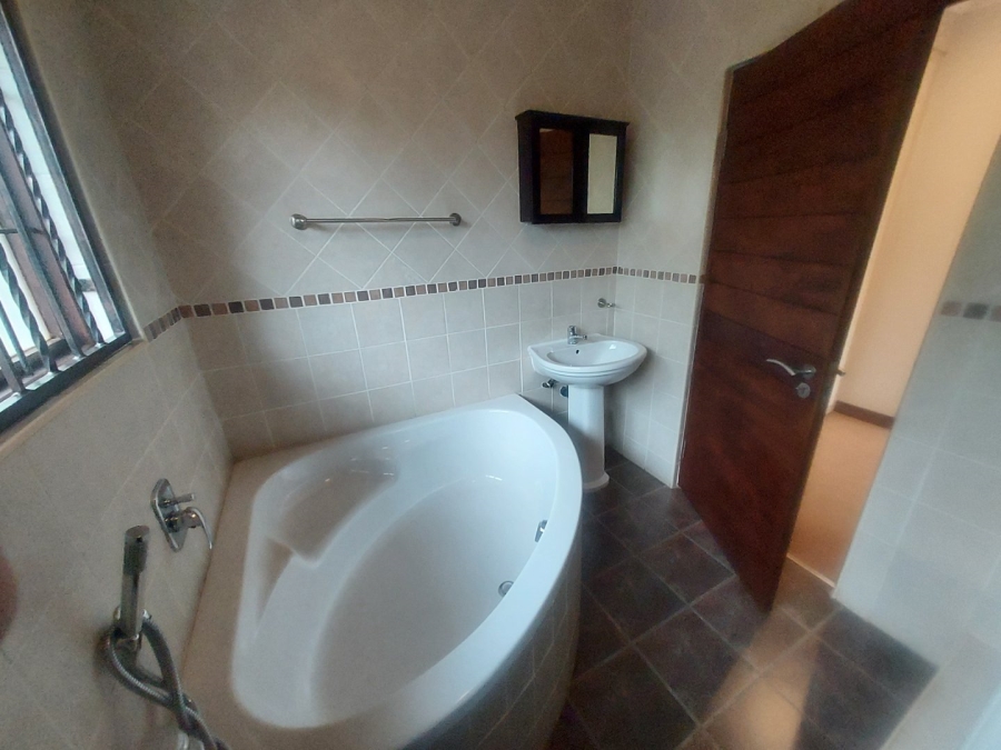 To Let 3 Bedroom Property for Rent in Pierre Van Ryneveld Gauteng