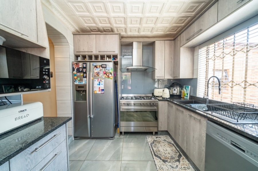 3 Bedroom Property for Sale in Primrose Hill Gauteng