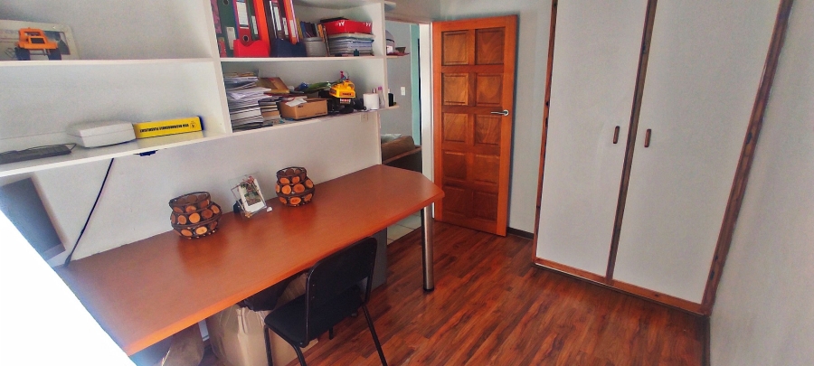2 Bedroom Property for Sale in Vanderbijlpark SE 3 Gauteng