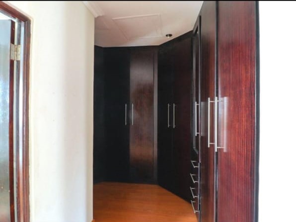 5 Bedroom Property for Sale in Summerset Gauteng