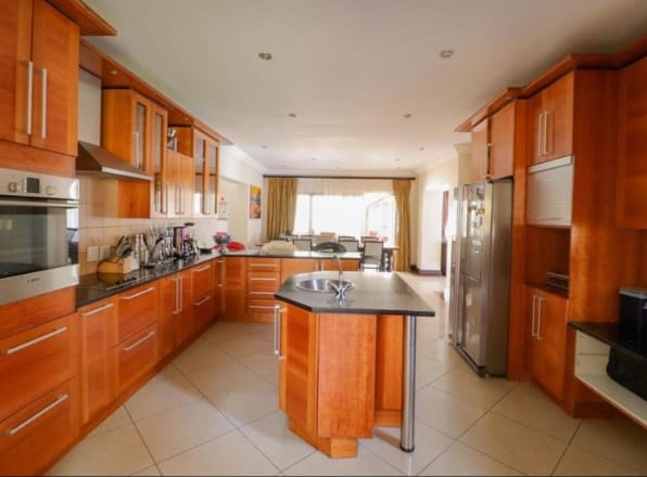 5 Bedroom Property for Sale in Summerset Gauteng