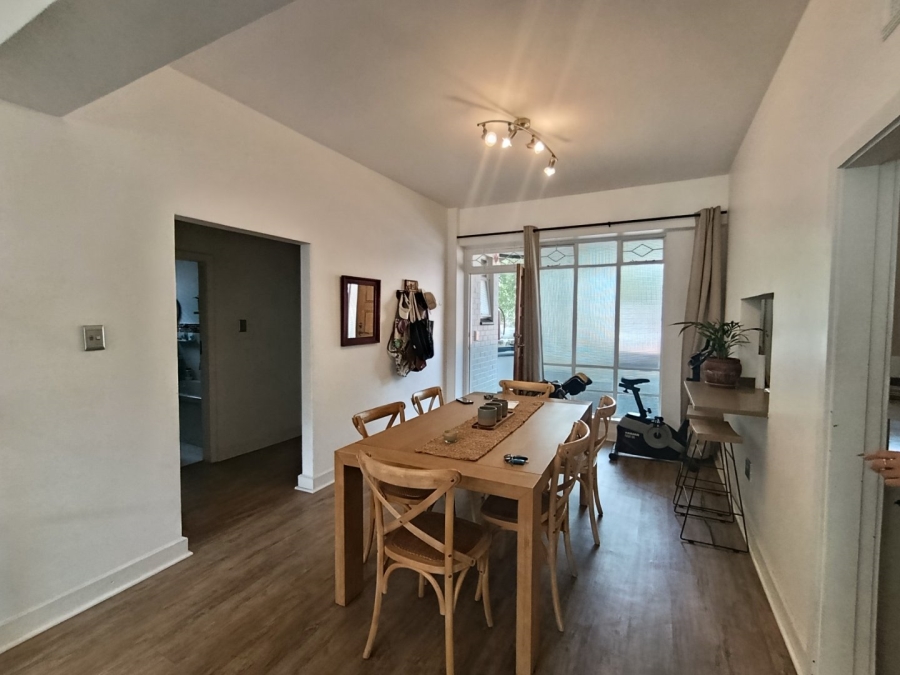 To Let 2 Bedroom Property for Rent in Illovo Gauteng