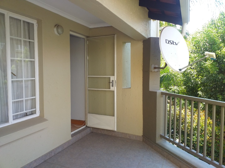 To Let 2 Bedroom Property for Rent in Paulshof Gauteng