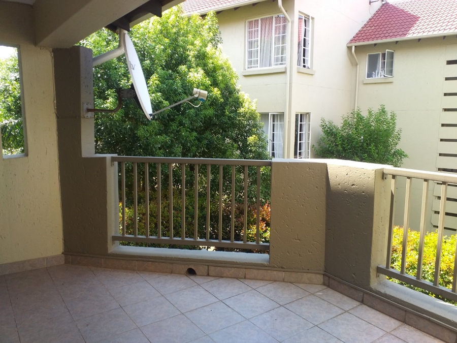 To Let 2 Bedroom Property for Rent in Paulshof Gauteng