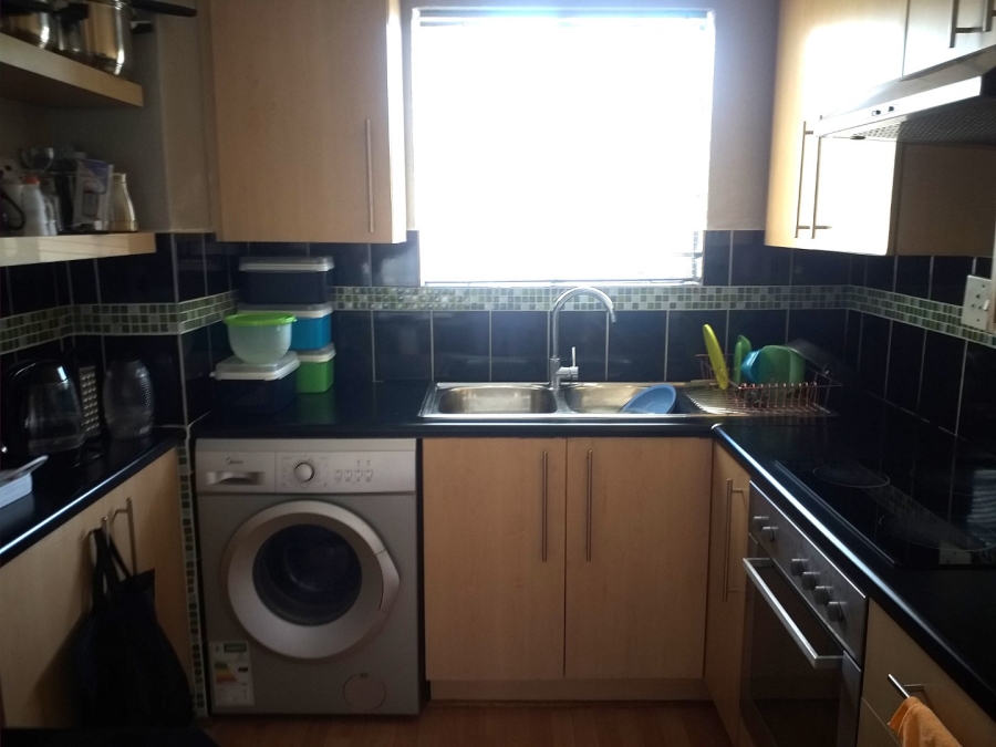 To Let 2 Bedroom Property for Rent in Paulshof Gauteng