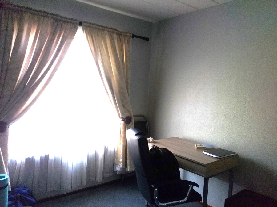 To Let 2 Bedroom Property for Rent in Paulshof Gauteng