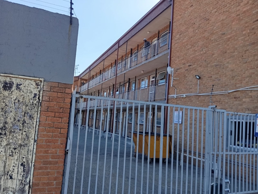 1 Bedroom Property for Sale in Kempton Park Central Gauteng