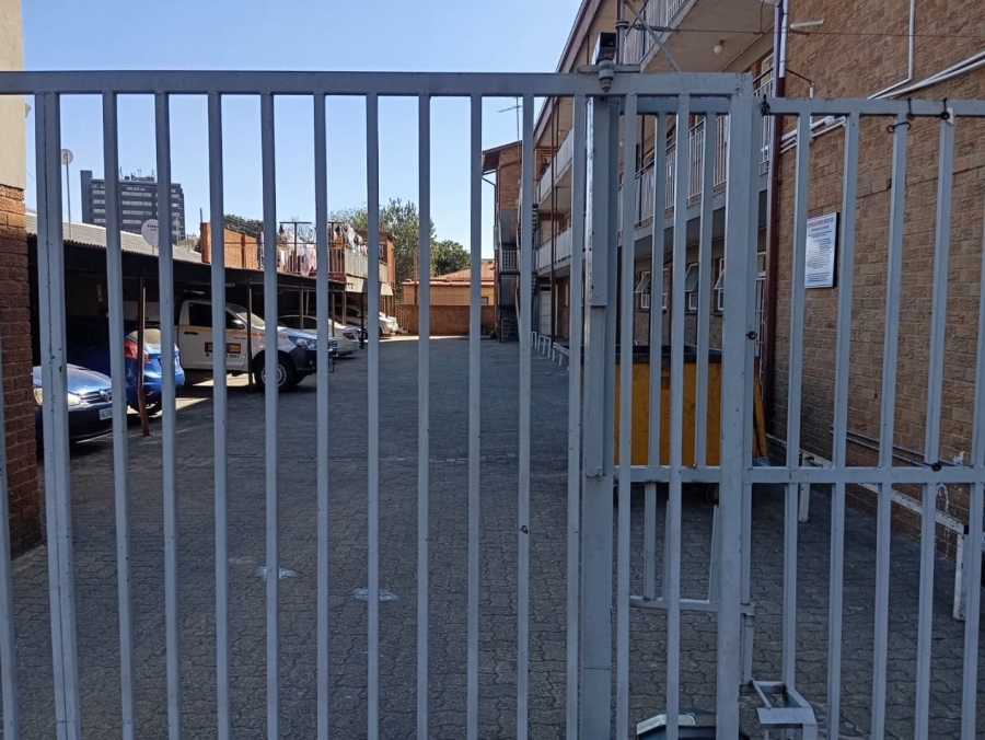 1 Bedroom Property for Sale in Kempton Park Central Gauteng