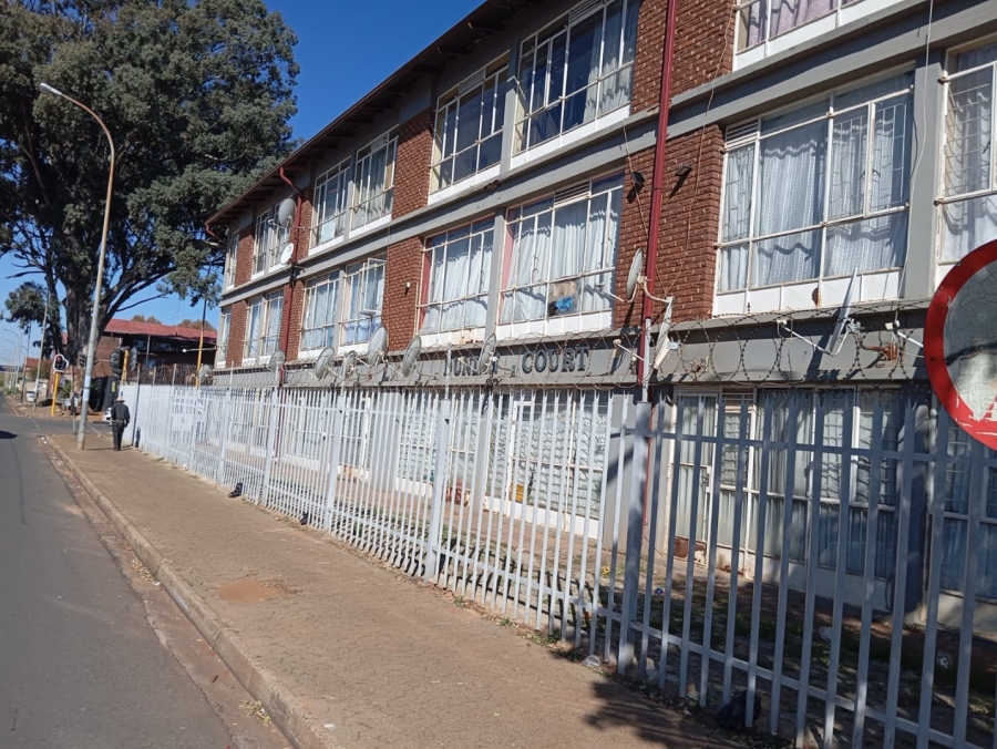 1 Bedroom Property for Sale in Kempton Park Central Gauteng