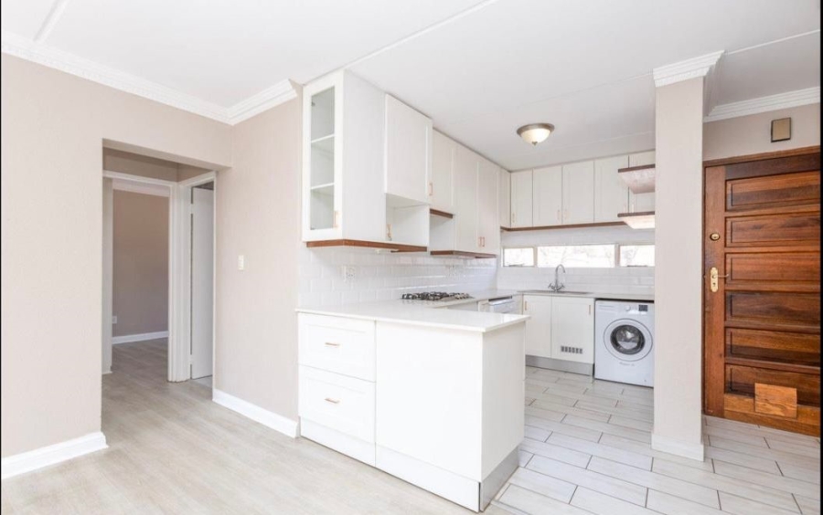 To Let 2 Bedroom Property for Rent in Bryanston Gauteng