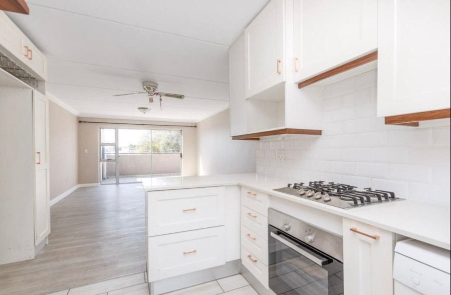 To Let 2 Bedroom Property for Rent in Bryanston Gauteng