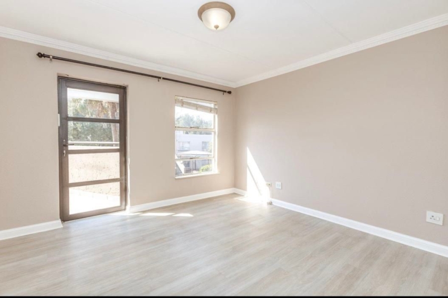 To Let 2 Bedroom Property for Rent in Bryanston Gauteng