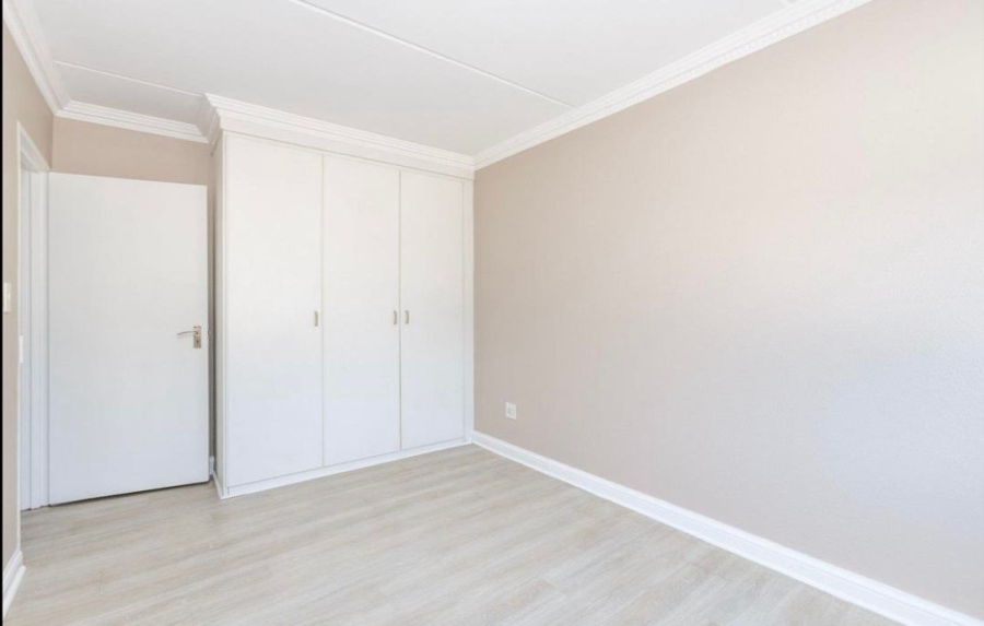 To Let 2 Bedroom Property for Rent in Bryanston Gauteng