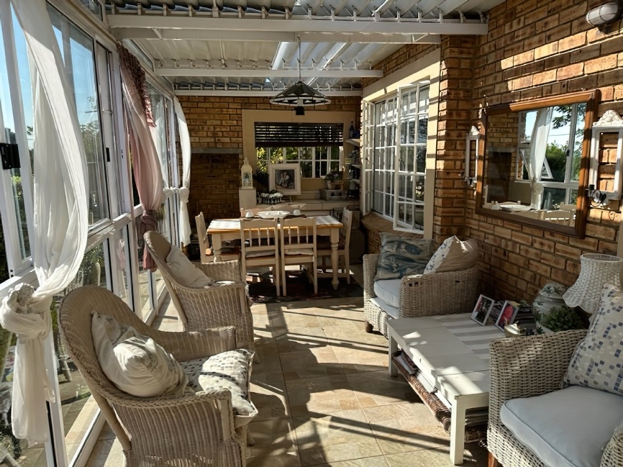 3 Bedroom Property for Sale in Amorosa Gauteng