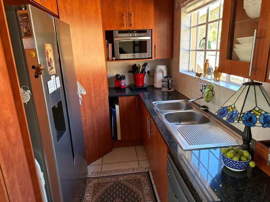 3 Bedroom Property for Sale in Amorosa Gauteng