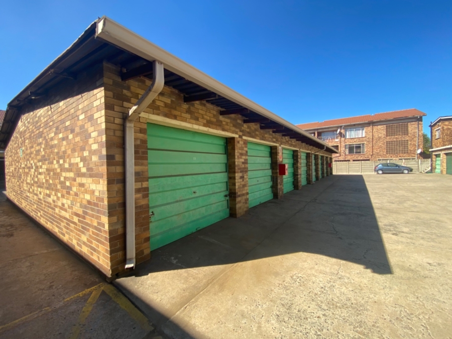  Bedroom Property for Sale in Vanderbijlpark CW 3 Gauteng
