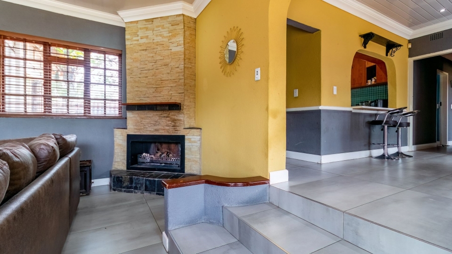 5 Bedroom Property for Sale in Elandspark Gauteng