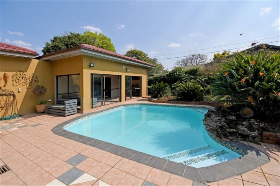 6 Bedroom Property for Sale in Northmead Gauteng