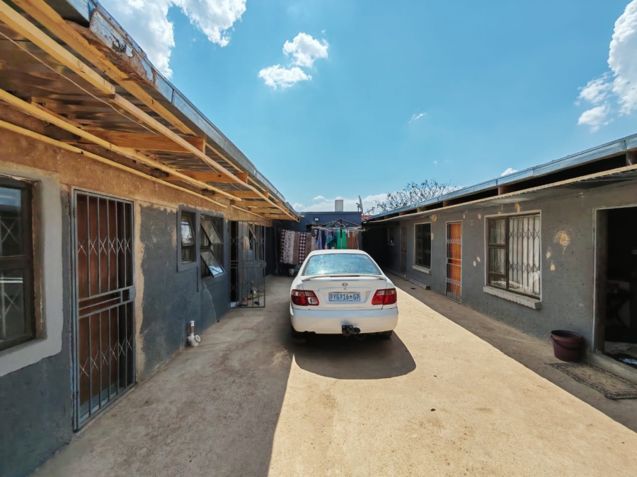 To Let 1 Bedroom Property for Rent in Soshanguve South Ext 5 Gauteng