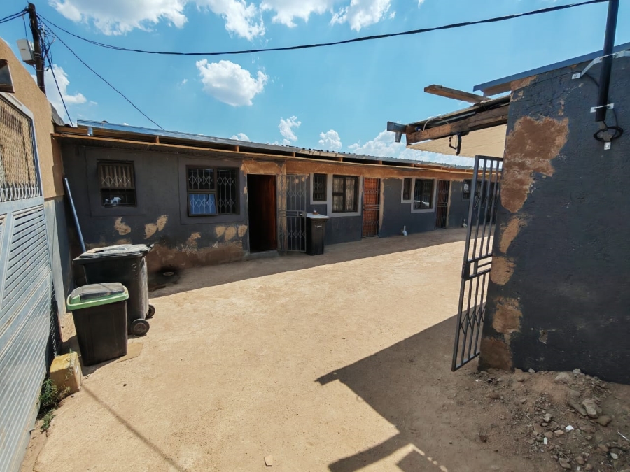 To Let 1 Bedroom Property for Rent in Soshanguve South Ext 5 Gauteng