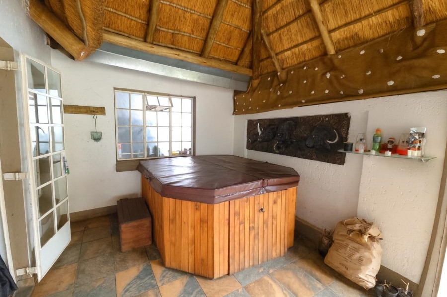 3 Bedroom Property for Sale in Klippoortje Gauteng