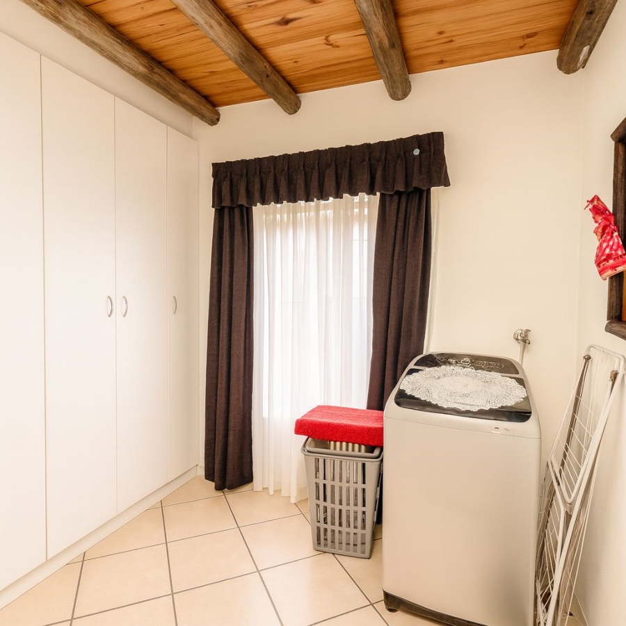 3 Bedroom Property for Sale in Klippoortje Gauteng